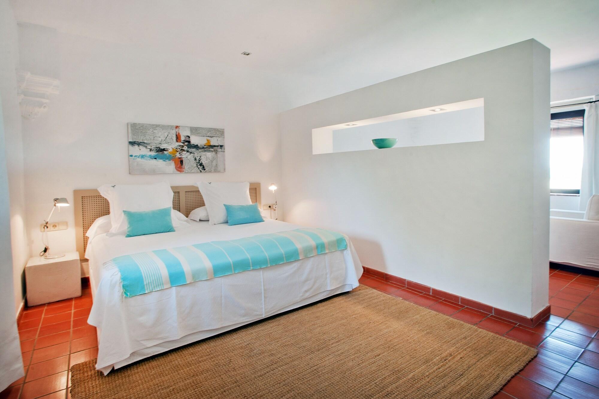 Mas Falgarona Hotel Boutique & Spa Avinyonet de Puigventos Ngoại thất bức ảnh
