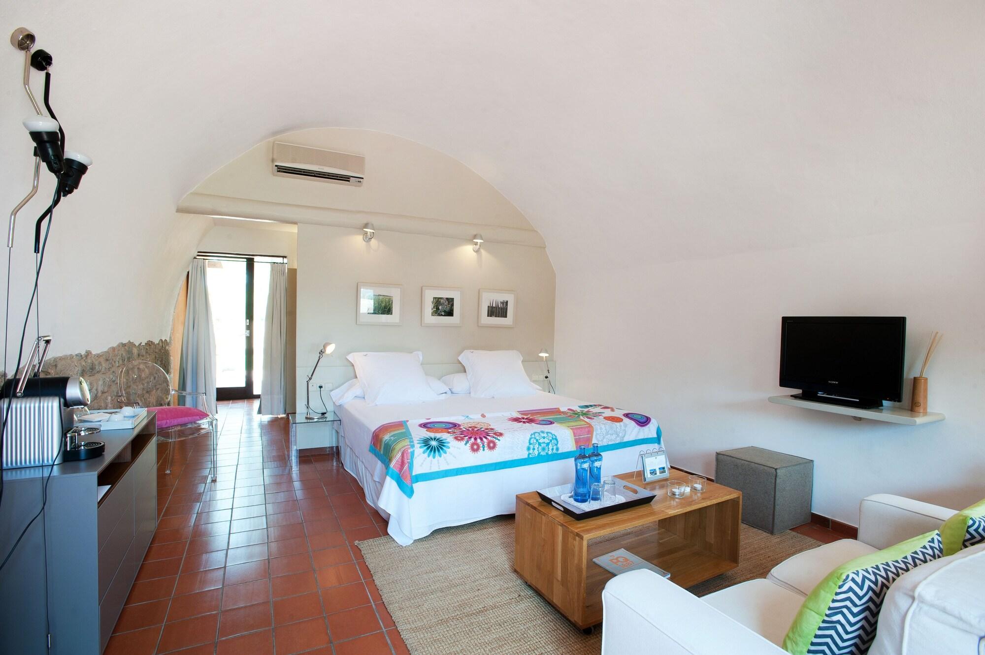 Mas Falgarona Hotel Boutique & Spa Avinyonet de Puigventos Ngoại thất bức ảnh