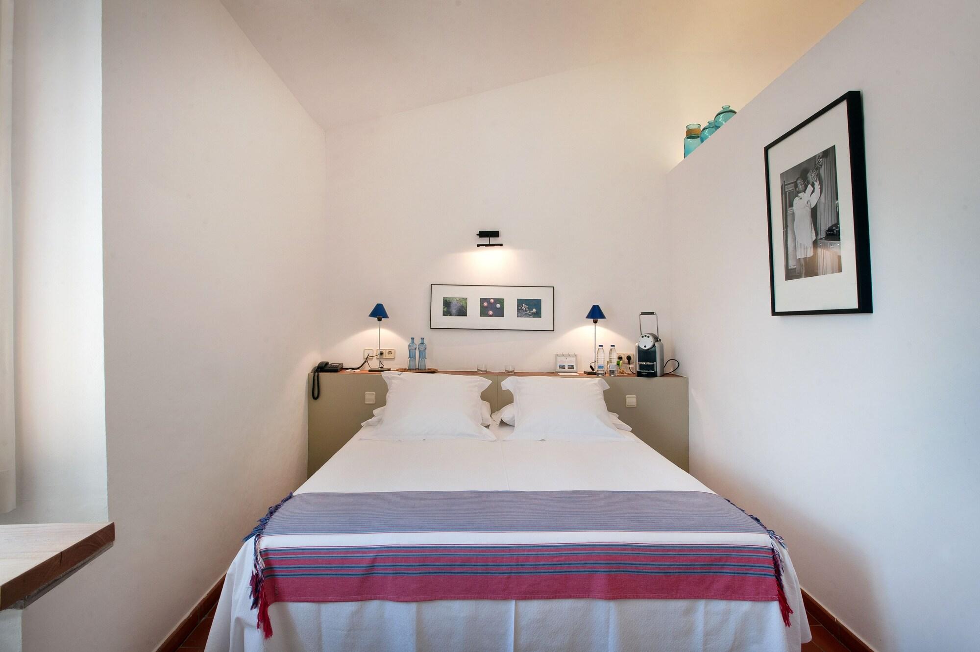 Mas Falgarona Hotel Boutique & Spa Avinyonet de Puigventos Ngoại thất bức ảnh