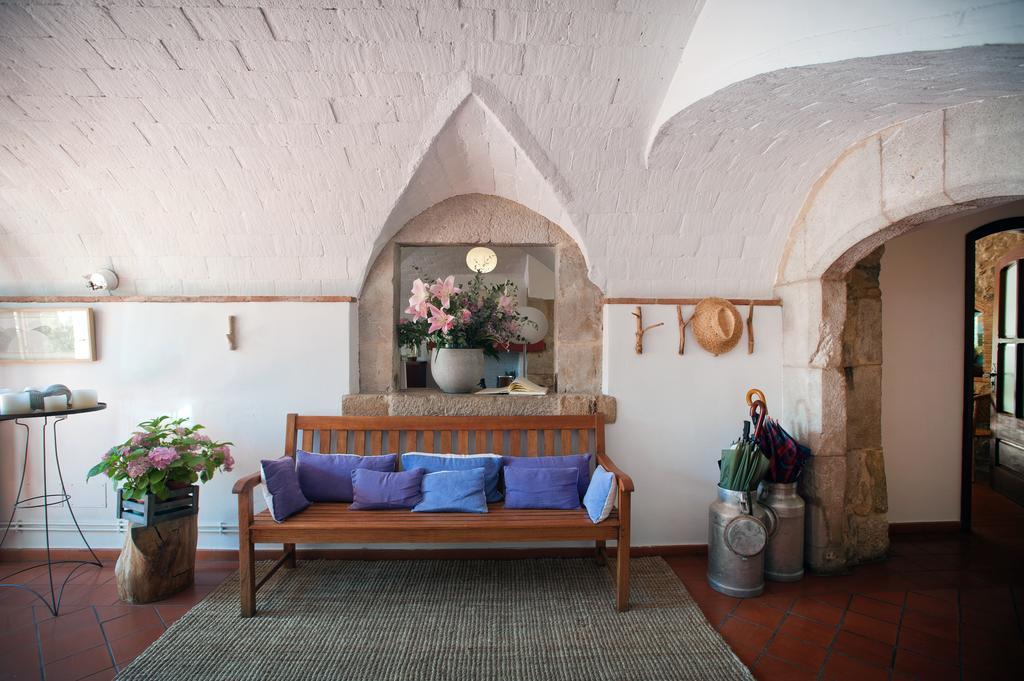 Mas Falgarona Hotel Boutique & Spa Avinyonet de Puigventos Ngoại thất bức ảnh