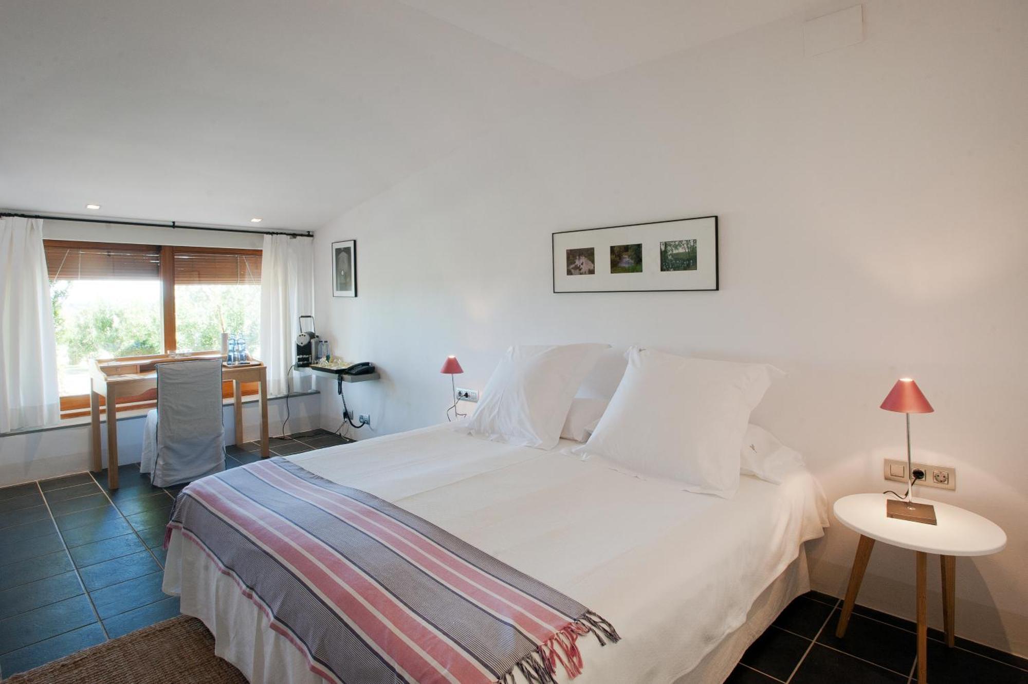 Mas Falgarona Hotel Boutique & Spa Avinyonet de Puigventos Phòng bức ảnh