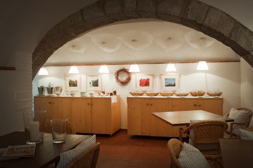 Mas Falgarona Hotel Boutique & Spa Avinyonet de Puigventos Ngoại thất bức ảnh