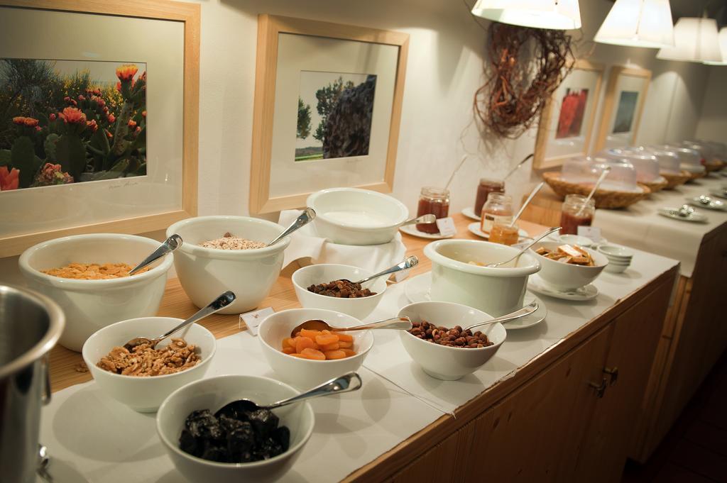 Mas Falgarona Hotel Boutique & Spa Avinyonet de Puigventos Ngoại thất bức ảnh