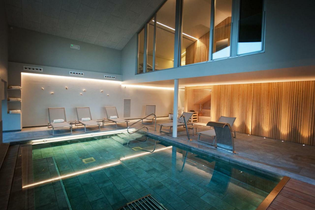 Mas Falgarona Hotel Boutique & Spa Avinyonet de Puigventos Ngoại thất bức ảnh